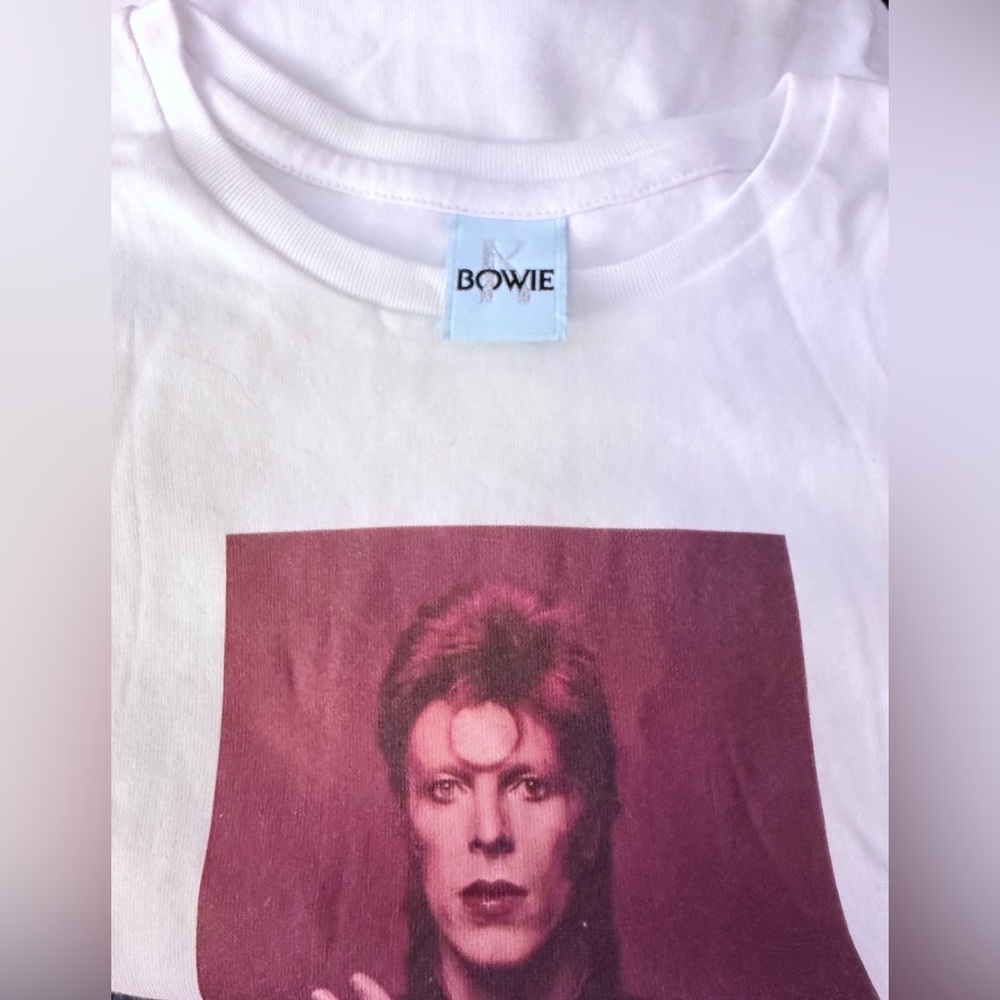 Realisation Par White Tee with Red Graphic (David Bowie) - Picture 5 of 7